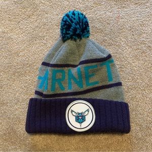 Charlotte Hornets Knit Hat
